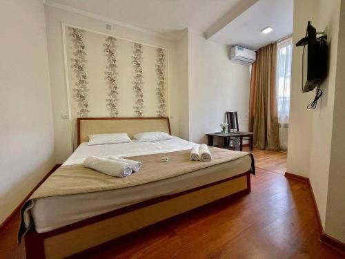Merien Hotel Ереван Екстериор снимка