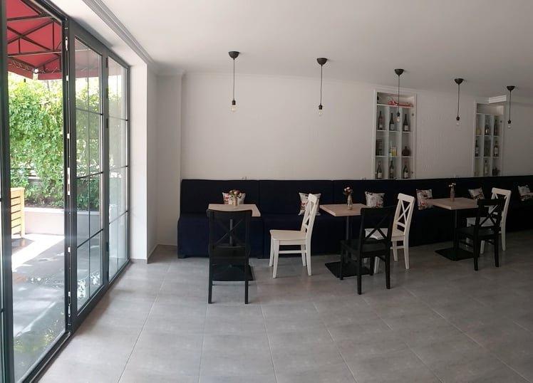 Merien Hotel Ереван Екстериор снимка
